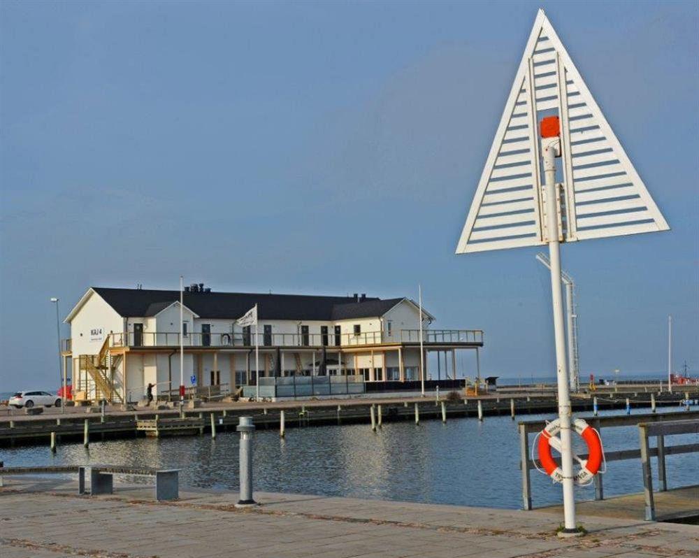 Hotell Hamnen Färjestaden Exterior foto