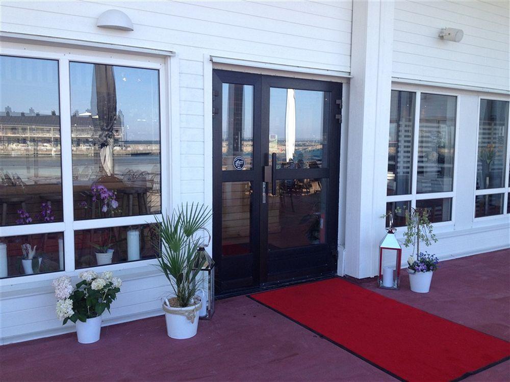 Hotell Hamnen Färjestaden Exterior foto